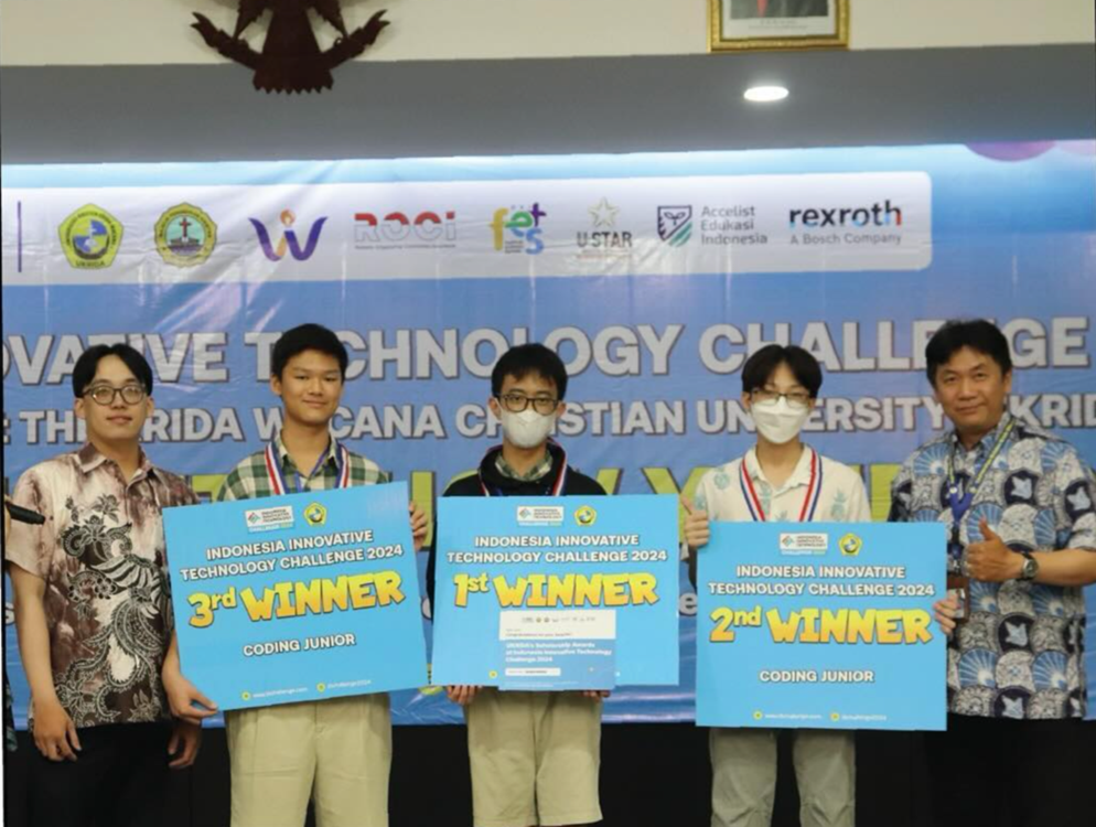 Para Pemenang Coding Junior Lomba IIT