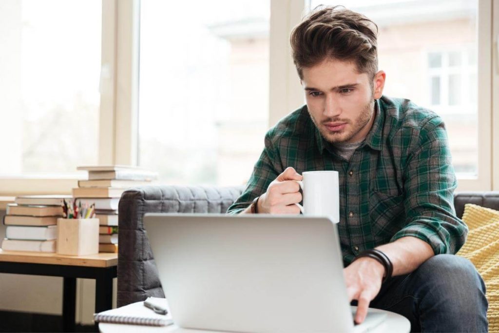 Belajar Coding Itu Gak Harus Sulit!